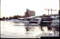 /album/gamla-linkopingsbilder/a1970-1-01-lastbil-tommer-sno-i-stagan-fran-brygga-i-lkpg-jpg/